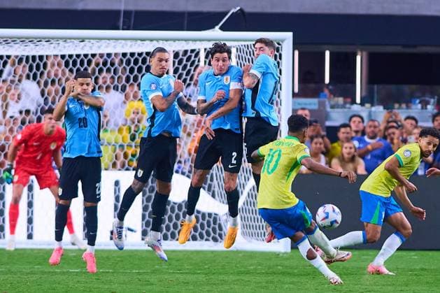 RECORD DATE NOT STATED Copa America USA 2024 Uruguay vs Brazil - Quarter-final Rodrygo of Brazil during the CONMEBOL Copa America 2024 Quarter-final match between Uruguay and Brazil, at Allegiant Stadium, on July 06, 2024 in Las Vegas, Nevada, United States. LAS VEGAS NEVADA UNITED STATES  Copyright: xJONATHANxDUENASx 20240706213537_CA_QF_2024_URU_BRA_RODRYGO215