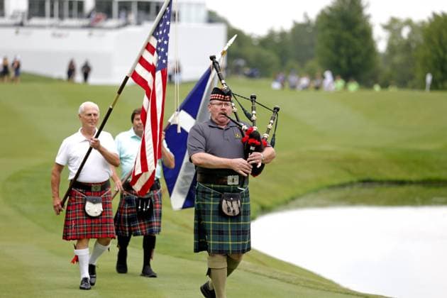 SILVIS, IL - JULiY 07: Bag pipes play to start the award presentation after PGA, Golf Herren golfer Davis Thompson wins the John Deere Classic on July 7,2024, at the TPC Deere Run in Silvis, Illinois. (Photo by Brian Spurlock Icon Sportswire) GOLF: JUL 07 PGA John Deere Classic EDITORIAL USE ONLY Icon24070762