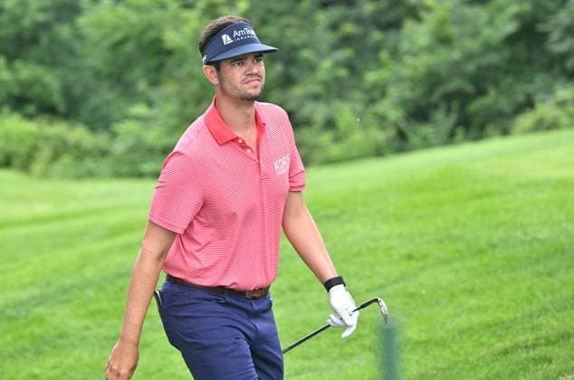SILVIS, IL - JULY 07: Golf Beau Hossler as seen during the final round of the John Deere Golf PGA, Golf Herren Classic on July 07, 2024, at TPC Deere Run, Silvis IL. (Photo by Keith Gillett Icon Sportswire) GOLF: JUL 07 PGA John Deere Classic EDITORIAL USE ONLY Icon24070723