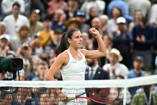 Wimbledon - Fourth Round Emma Navarro (USA) during her fourth round match at the 2024 Wimbledon Championships at the AELTC in London, UK, on July 7, 2024. Photo by Corinne Dubreuil ABACAPRESS.COM London United Kingdom  Copyright: xDubreuilxCorinne ABACAx
