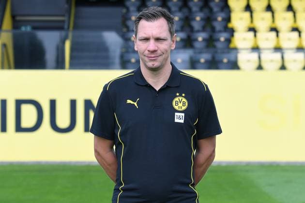 Borussia Dortmund II 3 Liga, portrait date 2024 2025 Physiotherapist Daniel Zolinski Borussia Dortmund II 3 Liga, portrait date 2024 2025 xRx