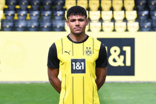 Borussia Dortmund II 3 Liga, portrait date 2024 2025 Paul Philipp Besong Borussia Dortmund II 3 Liga, portrait date 2024 2025 xRx