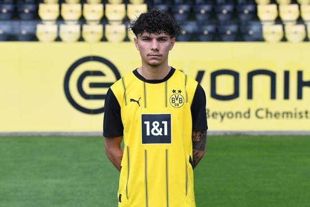 Borussia Dortmund II 3 Liga, portrait date 2024 2025 Babis Drakas Borussia Dortmund II 3 Liga, portrait date 2024 2025 xRx