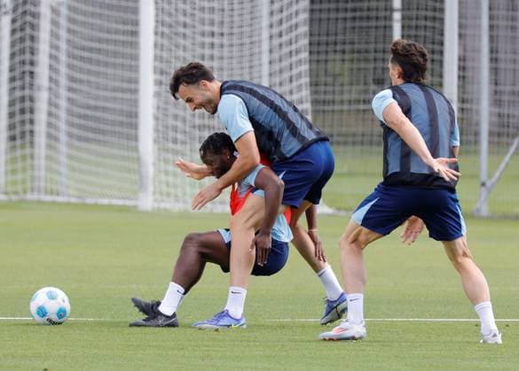 Germany, Berlin, Sportpark, GER, 2 FBL, Hertha BSC, Season 2024 25, Training, Photo Deyovaisio Zeefuik, Haris Tabakovic, Fabian Reese