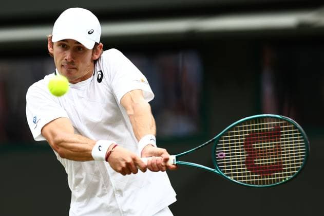 Alex de Minaur of Australia Wimbledon Tennis Championships, Day 8, The All England Lawn Tennis and Croquet Club, London, UK - 08 Jul 2024  Copyright: xJamesxMarsh Shutterstockx 14575857ax
