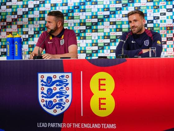 Luke Shaw of England press conference, PK, Pressekonferenz with media office Andy Walker England Press Conference, UEFA European Championship, EM, Europameisterschaft 2024, Semi Final, Football, Spa & Golf Resort Weimarer Land, Blankenhain, Germany, 08 Jul 2024 EDITORIAL USE ONLY No use with unauthorised audio, video, data, fixture lists, club league logos or live services. Online in-match use limited to 120 images, no video emulation. No use in betting, games or single club league player publications. Copyright: xDavexShopland Shutterstockx 14576863y