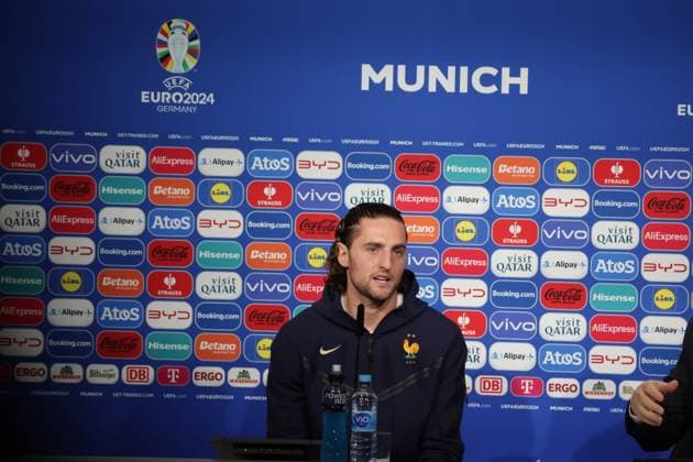 14 Rabiot Adrien RABIOT Midfield (FRA) conférence de presse FOOTBALL : Conférences de presse MD-1 France Avec le sélectionneur Didier Deschamps, l UEFA EURO, EM, Europameisterschaft,Fussball Allianz Arena de Munich. - 08 07 2024 ElyxandroCegarra Panoramic 