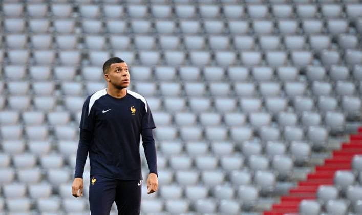Germany Soccer Euro 2024 Training 8725110 08.07.2024 France s Kylian Mbappe attends a training session ahead of the UEFA EURO, EM, Europameisterschaft,Fussball 2024 semifinal soccer match against Spain at the Allianz Arena in Munich, Germany. Alexey Filippov Sputnik Munich Germany  Copyright: xAlexeyxFilippovx