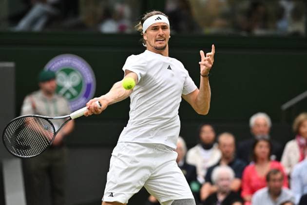 Wimbledon - Fourth Round Alexander Zverev (GER) during his fourth round match at the 2024 Wimbledon Championships at the AELTC in London, UK, on July 8, 2024. Photo by Corinne Dubreuil ABACAPRESS.COM LONDON  Copyright: xDubreuilxCorinne ABACAx