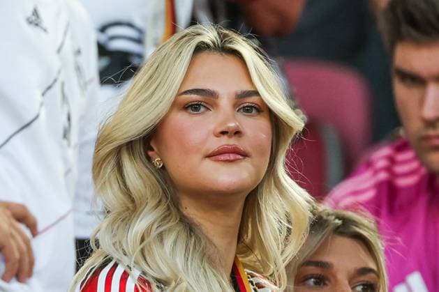 European Championship 2024 Spain Germany on 05 07 2024 in the Stuttgart Arena in Stuttgart Lea Prinz, girlfriend of Maximilian Mittelstädt Mittelstaedt Germany 18 MH