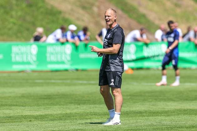 09 07 2024, Football, Summer preparation, Season 2024 2025, Head coach Karel Geraerts FC Schalke 04 Mittersill Stadium Mittersill Austria xRHR PHOTO TRx Copyright: TimxRehbein RHR-FOTOx RHR-FOTO TR