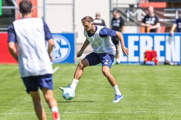 09 07 2024, Football, Summer preparation, Season 2024 2025, Kenan Karaman FC Schalke 04 Mittersill Stadium Mittersill Austria xRHR PHOTO TRx Copyright: TimxRehbein RHR-FOTOx RHR-FOTO TR