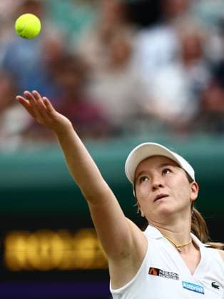 Lulu Sun of New Zealand Wimbledon Tennis Championships, Day 9, The All England Lawn Tennis and Croquet Club, London, UK - 09 Jul 2024  Copyright: xJamesxMarsh Shutterstockx 14577170v