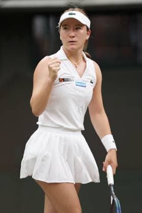 Lulu Sun of New Zealand Wimbledon Tennis Championships, Day 9, The All England Lawn Tennis and Croquet Club, London, UK - 09 Jul 2024  Copyright: xEllaxLing Shutterstockx 14577171c