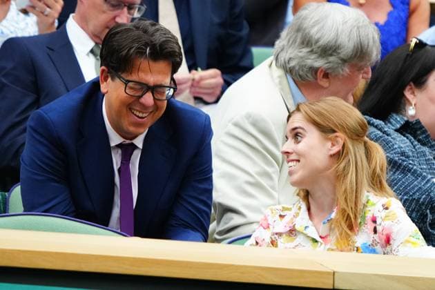 Michael McIntyre and Princess Beatrice in the Royal Box on Centre Court Wimbledon Tennis Championships, Day 9, The All England Lawn Tennis and Croquet Club, London, UK - 09 Jul 2024  Copyright: xJavierxGarcia Shutterstockx 14577169bh