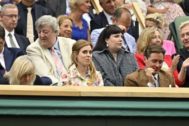 Tennis : Wimbledon 2024 - HRH Princess Beatrice and Mrs Edoardo Mapelli Mozzi Tennis : Wimbledon 2024 - England - 09 07 2024 ChrysleneCaillaud Panoramic 