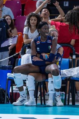 Florence: Paola Egonu (Italy) and Monica De Gennaro (Italy) during Women s Test Match - Italy vs Serbia, Volleyball Test Match in Florence, Italy, July 09 2024 Volleyball Test Match - Women s Test Match - Italy vs Serbia  - ZUMAp169 20240709_zsa_p169_002 Copyright: xSaraxEsposito IPAxSportx