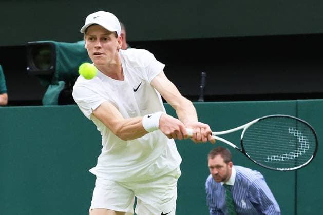 TENNIS - Wimbledon 2024 LONDON,ENGLAND,09.JUL.24 - TENNIS - ATP, Tennis Herren World Tour, Wimbledon, Grand Slam. Image shows Jannik Sinner (ITA).  GEPAxpictures xAlanxGrieves