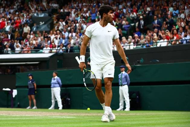 Carlos Alcaraz of Spain Wimbledon Tennis Championships, Day 9, The All England Lawn Tennis and Croquet Club, London, UK - 09 Jul 2024  Copyright: xJamesxMarsh Shutterstockx 14577170el