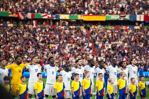 240709 Players of France ahead of the UEFA Euro 2024 Football Championship semifinal between Spain and France on July 9, 2024 in Munich Photo Mathias Bergeld BILDBYRAN code MB MB0944 fotboll football soccer fotballs em europamästerskap em uefa euro uefa european football championship euro 2024 semifinal semifinals spanien spain frankrike france bbeng  Copyright: MATHIASxBERGELD BB240709MB047