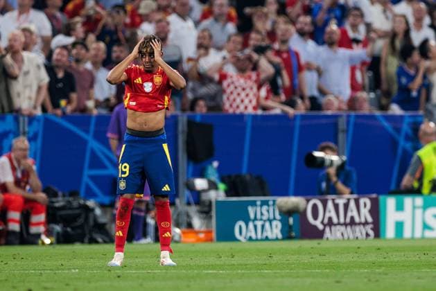 UEFA EURO 2024 Spain France 09 07 2024 Cheers for 1 1 by Lamine Yamal Spain, 19 UEFA EURO 2024 Spain France Munich Football Arena, Munich on 09 07 2024 Copyright: xBEAUTIFULxSPORTS Wunderlx