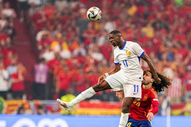 2024-07-09 Spain v France - UEFA EURO, EM, Europameisterschaft,Fussball 2024 Semi Final MUNICH, NETHERLANDS - JULY 9: Ousmane Dembele of France heads the ball with Marc Cucurella of Spain during the UEFA EURO 2024 Semi Final match between Spain and France at Munich Football Arena on July 9, 2024 in Munich, Netherlands. Munich Munich Football Arena Netherlands Content not available for redistribution in The Netherlands directly or indirectly through any third parties. Copyright: xAndrexWeeningx