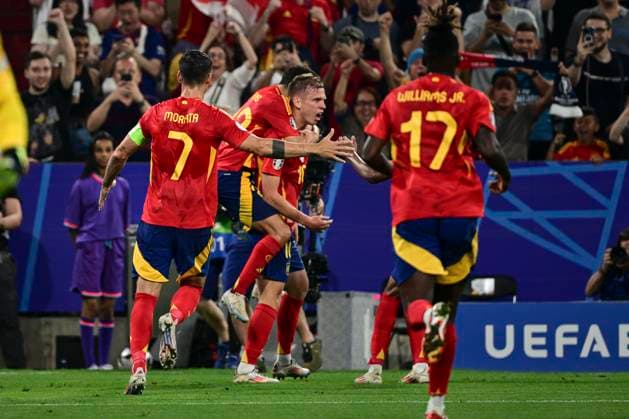 Goal celebration for 2 1 by Dani Olmo 10 Spain , Spain vs France, Football, UEFA Euro 2024, Semi-final, 09 07 2024 Munich Bavaria Germany Copyright: xkolbert-press MarcxNiemeyerx