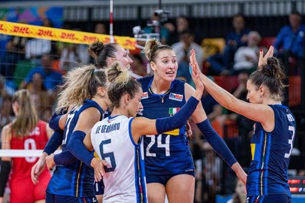 Italy team exultation during Women s Test Match - Italy vs Serbia, Volleyball Test Match in Florence, Italy, July 09 2024  Copyright: xSaraxEsposito IPAxSportx xipa-agx xx IPA_47860388 IPA_Agency_IPA47860388
