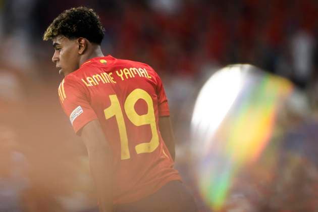 EURO 2024, Die Highlights Sport Bilder des Tages Spain v France - UEFA EURO, EM, Europameisterschaft,Fussball 2024 Lamine Yamal of Spain looks on during the UEFA EURO 2024 semi-final football match between Spain and France. Munich Germany Copyright: xNicolòxCampox
