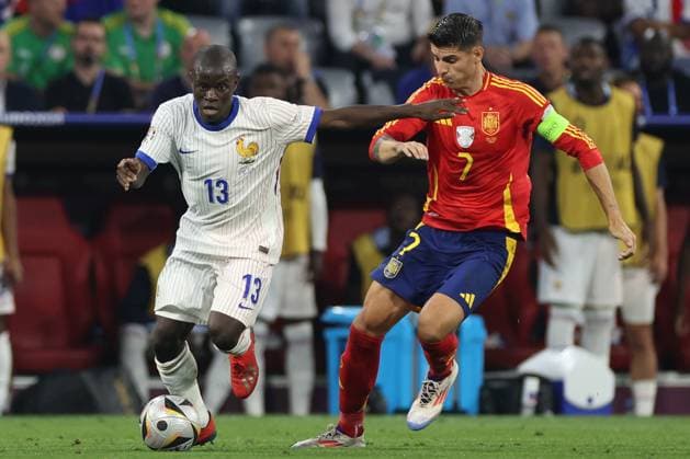 Munich , Germany 09.07.2024: N Golo Kante of France, Alvaro Morata of Spain during the UEFA EURO, EM, Europameisterschaft,Fussball 2024 semi-finals, football match between Spain vs France at Munich Football Allianz Arena  Copyright: xMarcoxIacobucci IPAxSportx xipa-x xx IPA_47861589 IPA_Agency_IPA47861589