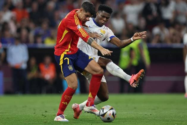 Munich , Germany 09.07.2024: Alvaro Morata of Spain, Aurelien Tchouameni of France during the UEFA EURO, EM, Europameisterschaft,Fussball 2024 semi-finals, football match between Spain vs France at Munich Football Allianz Arena  Copyright: xMarcoxIacobucci IPAxSportx xipa-x xx IPA_47861617 IPA_Agency_IPA47861617