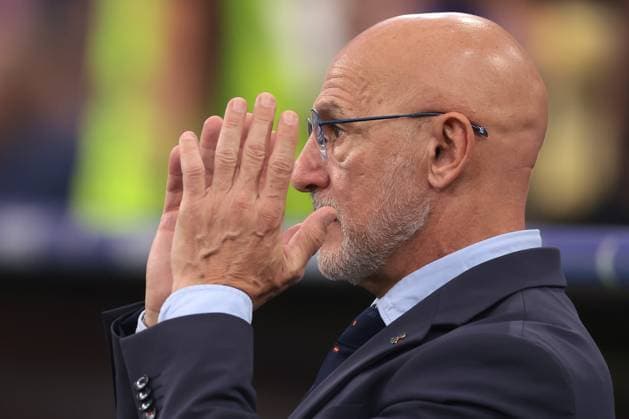 Munich, Germany, 9th July 2024. Luis de la Fuente Head coach of Spain reacts prior to kick off in the UEFA European Championships semi final match at Allianz Arena, Munich. Picture credit should read: Jonathan Moscrop Sportimage EDITORIAL USE ONLY. No use with unauthorised audio, video, data, fixture lists, club league logos or live services. Online in-match use limited to 120 images, no video emulation. No use in betting, games or single club league player publications. SPI-3224-0065