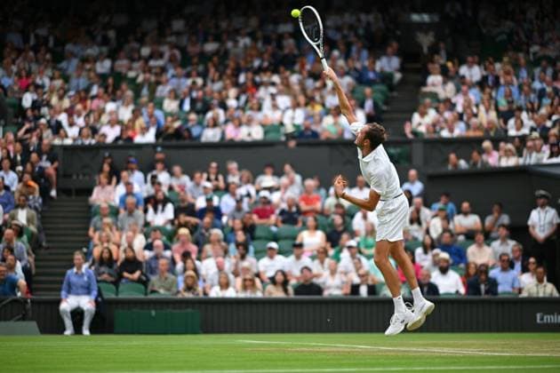 Wimbledon - Medvedev v Sinner Quarter-Final Daniil Medvedev (RUS) during his quarter final match at the 2024 Wimbledon Championships at the AELTC in London, UK, on July 9, 2024. Photo by Corinne Dubreuil ABACAPRESS.COM London United Kingdom  Copyright: xDubreuilxCorinne ABACAx