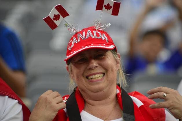 Fußball, Copa America, Die Highlights Canada v Argentina - CONMEBOL Copa America USA 2024 Fans are watching the CONMEBOL Copa America 2024 semifinal match between Canada and Argentina at MetLife Stadium on July 09, 2024, in East Rutherford, New Jersey. Goals from Lionel Messi and Julian Alvarez are helping top-ranked Argentina beat Canada in a Copa America semifinal match at MetLife Stadium on Tuesday. Despite the loss, the Canadians, ranked 48th in the world, are not disappointing in front of a lively crowd of 80,102 on a hot and humid night at MetLife Stadium, home of the NFL, American Football Herren, USA s New York Giants and Jets, as well as the 2026 FIFA World Cup, WM, Weltmeisterschaft, Fussball Final. NEW JERSEY United States Copyright: xDeccioxSerranox originalFilename:serrano-notitle240709_np66m.jpg