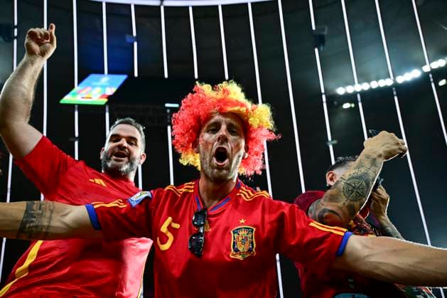 EURO 2024, Fans aller teilnehmenden Teams spanische Fans feiern den Sieg , Spanien vs. Frankreich, Fussball, UEFA EURO, EM, Europameisterschaft,Fussball 2024, Halbfinale, 09.07.2024 Muenchen Bayern Deutschland *** Spanish fans celebrate the victory , Spain vs France, Football, UEFA Euro 2024, Semi-final, 09 07 2024 Munich Bavaria Germany Copyright: xkolbert-press MarcxNiemeyerx
