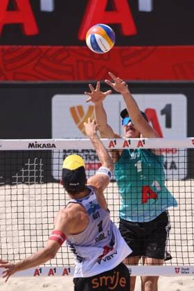 BEACHVOLLEYBALL - Beach Pro Vienna VIENNA,AUSTRIA,10.JUL.24 - Beach volleyball, Beachvolleyball - A1 Beach Pro Vienna. Image shows Thomas Hodges (AUS).  GEPAxpictures xMathiasxMandl