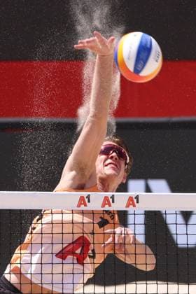 BEACHVOLLEYBALL - Beach Pro Vienna VIENNA,AUSTRIA,10.JUL.24 - Beach volleyball, Beachvolleyball - A1 Beach Pro Vienna. Image shows Leon Luini (NED).  GEPAxpictures xMathiasxMandl