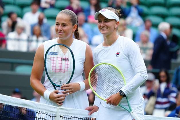 Jelena Ostapenko and Barbora Krejcikova ahead of their quarter final match Wimbledon Tennis Championships, Day 10, The All England Lawn Tennis and Croquet Club, London, UK - 10 Jul 2024  Copyright: xJavierxGarcia Shutterstockx 14578617h