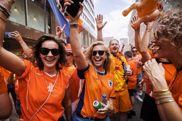 DORTMUND, Dutch supporters in Dortumund, 10-07-2024, Dutch fans in the city center of dortmund before the match against England. Oranje legioen, Dutch supporters in Dortumund  x25726592x Copyright: