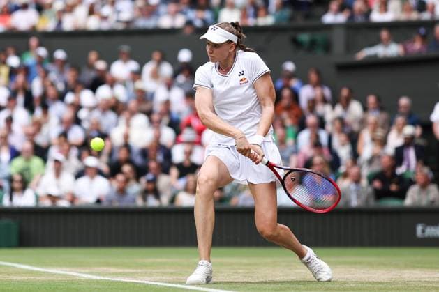 Elena Rybakina during her quarter final match Wimbledon Tennis Championships, Day 10, The All England Lawn Tennis and Croquet Club, London, UK - 10 Jul 2024  Copyright: xEllaxLing Shutterstockx 14578621d