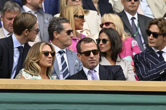 Tennis : Wimbledon 2024 - Peter Phillips et Mrs Harriet Sperling dans la Royal Box Tennis : Wimbledon 2024 - England - 10 07 2024 ChrysleneCaillaud Panoramic 