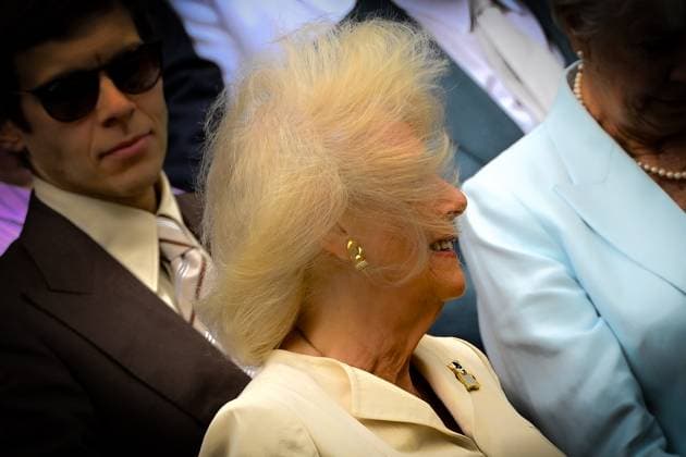 Tennis : Wimbledon 2024 - Arrivee de la Reine Camilla dans la Royal Box Tennis : Wimbledon 2024 - England - 10 07 2024 ChrysleneCaillaud Panoramic 