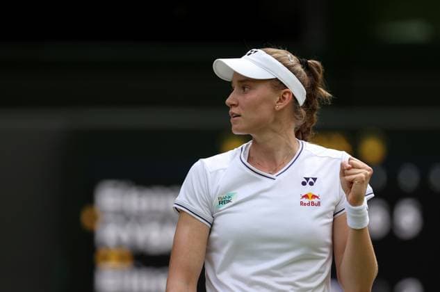 (240710) -- LONDON, July 10, 2024 -- Elena Rybakina celebrates after winning the women s singles quarterfinal match between Elena Rybakina of Kazakhstan and Elina Svitolina of Ukraine at Wimbledon tennis Championship in London, Britain, July 10, 2024. ) (SP)BRITAIN-LONDON-TENNIS-WIMBLEDON-DAY 10 LixYing 