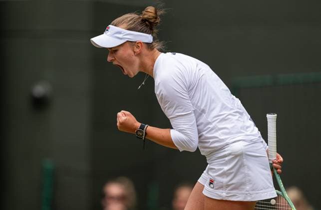 Tennis - Wimbledon Championship 2024 - Day 10 LONDON, ENGLAND - Wednesday, July 10, 2024: Barbora Krejcikova (CZE) during the Ladies Singles Quarter-Final match on Day Ten of The Championships Wimbledon 2024 at the All England Lawn Tennis and Croquet Club. Krejcikova won 6-4, 7-6 (4). (Photo by Kirsten Holst Propaganda) LONDON All England Lawn Tennis and Croquet Club GREATER LONDON ENGLAND  Copyright: xKirstenxHolstx 2024-07-10-014-Wimbledon_Day_10