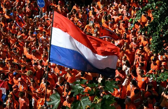 Football, European Championship, EURO 2024, semi-final, Signal Iduna Park Dortmund, Netherlands England Fan March Netherlands through Dortmund fan, fans, fan culture, enthusiasm
