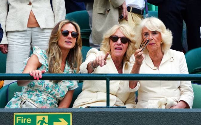 Harriet Sperling, Annabel Elliot and Queen Camilla on No.1 Court Wimbledon Tennis Championships, Day 10, The All England Lawn Tennis and Croquet Club, London, UK - 10 Jul 2024  Copyright: xJavierxGarcia Shutterstockx 14578617fj