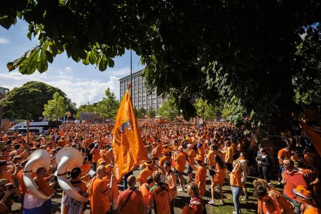DORTMUND, Dutch supporters in Dortumund, 10-07-2024, Dutch fans in the city center of dortmund before the match against England. Oranje legioen, fan walk Dutch supporters in Dortumund  x25728059x Copyright: