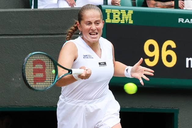 TENNIS - Wimbledon 2024 LONDON,ENGLAND,10.JUL.24 - TENNIS - WTA, Tennis Damen Tour, Wimbledon, Grand Slam. Image shows Jelena Ostapenko (LAT).  GEPAxpictures xAlanxGrieves