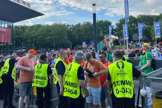 Fans at the entrance to the stadium at the Westfalenhalle Dortmund 10 07 2024 Netherlands vs England, EURO2024 M50, semi-final, EM Arena Dortmund
