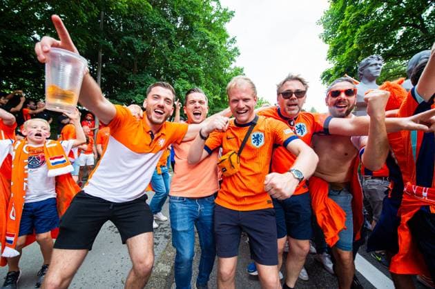 10 07 2024 European Championship 2024, fan march Netherlands in Dortmund England Netherlands Dutch fans at the fan march through Dortmund before the match Dortmund North Rhine-Westphalia Germany